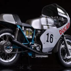 Ducati 750 Imola Racer 1972 1/9 - Model Factory Hiro 17 Ducati 750 Imola Racer 1972 1/9 - Model Factory Hiro -Cars - Plastic Models Sales ducati 750 imola racer 1972 1 9 model factory hiro w1200 h1200 fefdc35a6113eb23a4e7dcfdfa49a425