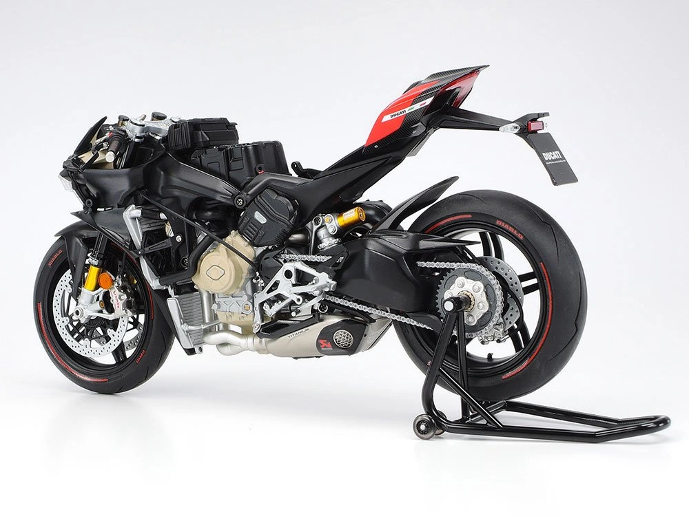 Ducati Superleggera V4 1:12 - Tamiya 6 Ducati Superleggera V4 1:12 - Tamiya - Image 4