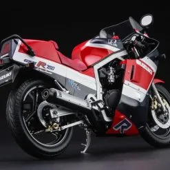 Suzuki GSX-R750 (G) (GR71G) "Red/Blue Color" (1986) 1/12 - Hasegawa -Cars - Plastic Models Sales suzuki gsx r750 g gr71g red blue color 1986 1 12 hasegawa w1200 h1200 0a7fa38ebdf16e46d859e93628c2ab31