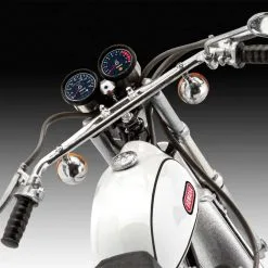 Yamaha 250 DT-1 (1:12) Plastic Model Kit 07941 - Revell -Cars - Plastic Models Sales yamaha 250 dt 1 1 12 plastic model kit 07941 revell w1200 h1200 31a7e3fb19270ef5d302e9f71f39bfc8