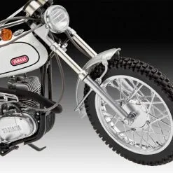 Yamaha 250 DT-1 (1:12) Plastic Model Kit 07941 - Revell -Cars - Plastic Models Sales yamaha 250 dt 1 1 12 plastic model kit 07941 revell w1200 h1200 f31880a4485391764f731fde568ebef2